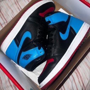 Jordan 1 Chicago to UNC